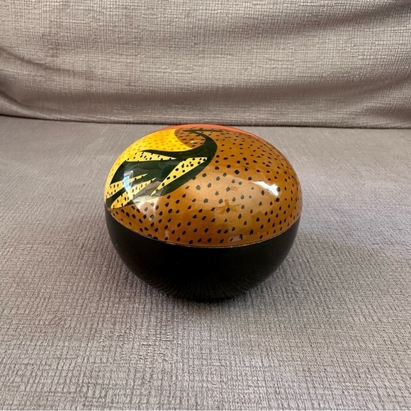 Vintage wooden Abstraction Jewelry trinket box - Picture 1 of 5